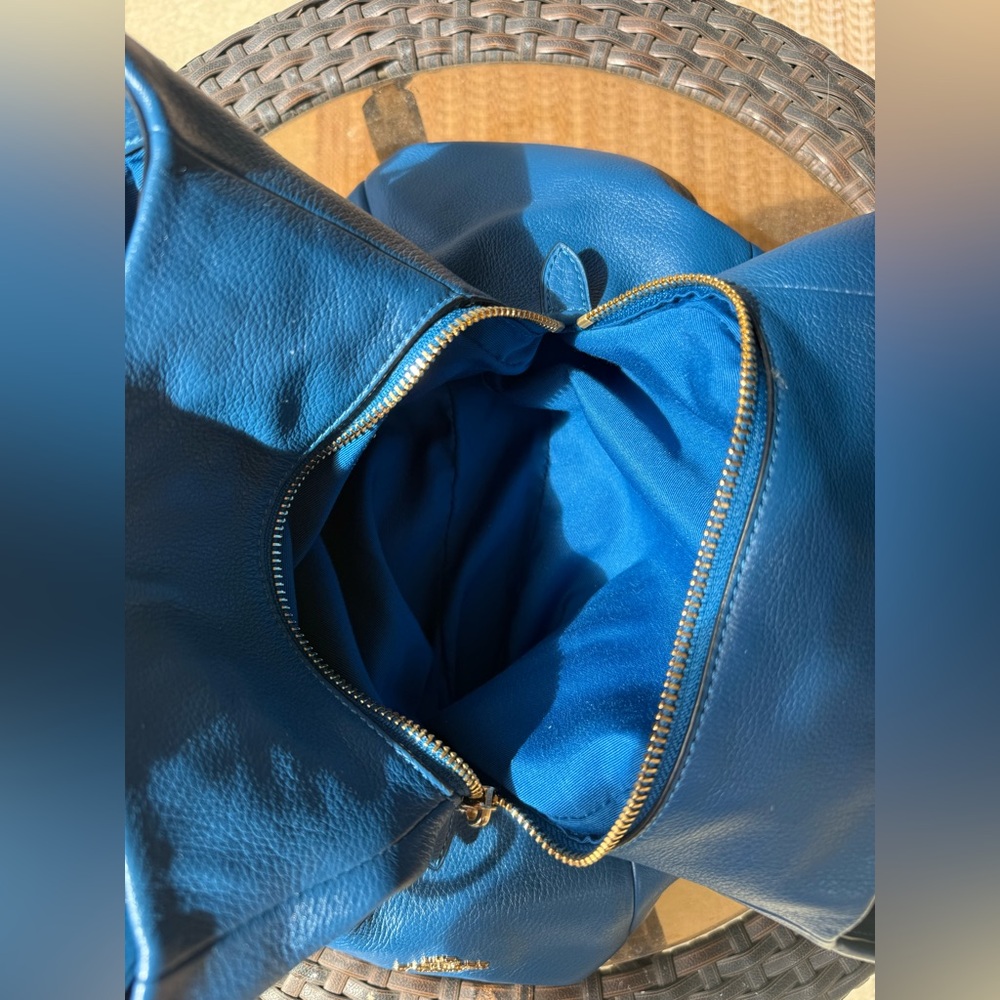 Coach Blue Pebbled Leather Shoulder Bag - Picture 8 of 12